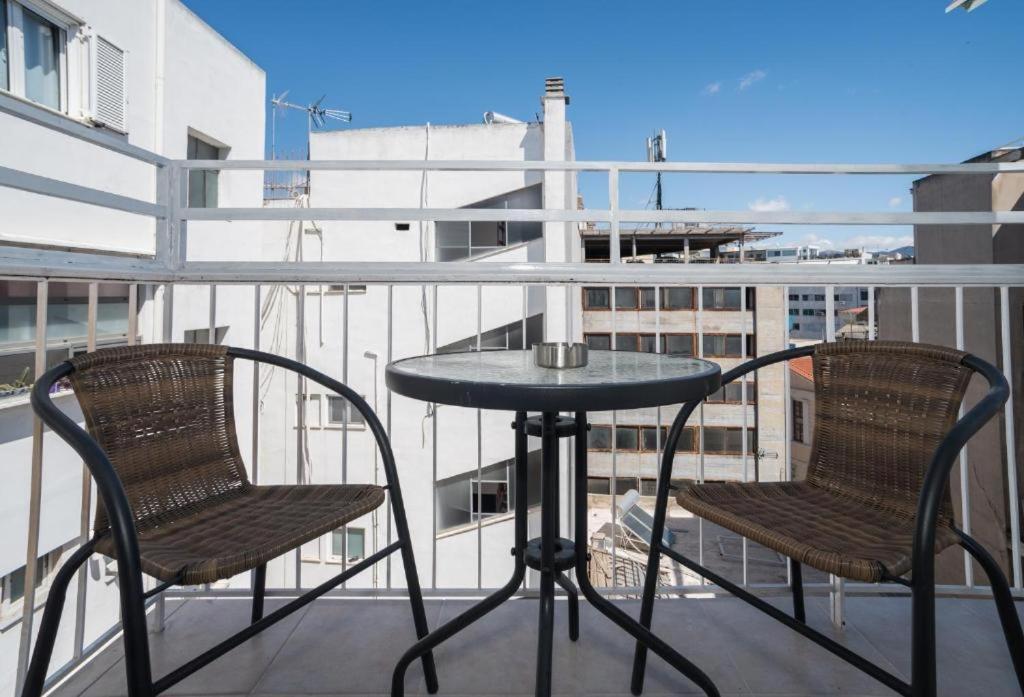 Ferienwohnung Monastiraki 3-4 Blue Sky Athen Exterior foto