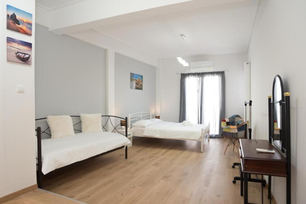 Ferienwohnung Monastiraki 3-4 Blue Sky Athen Exterior foto